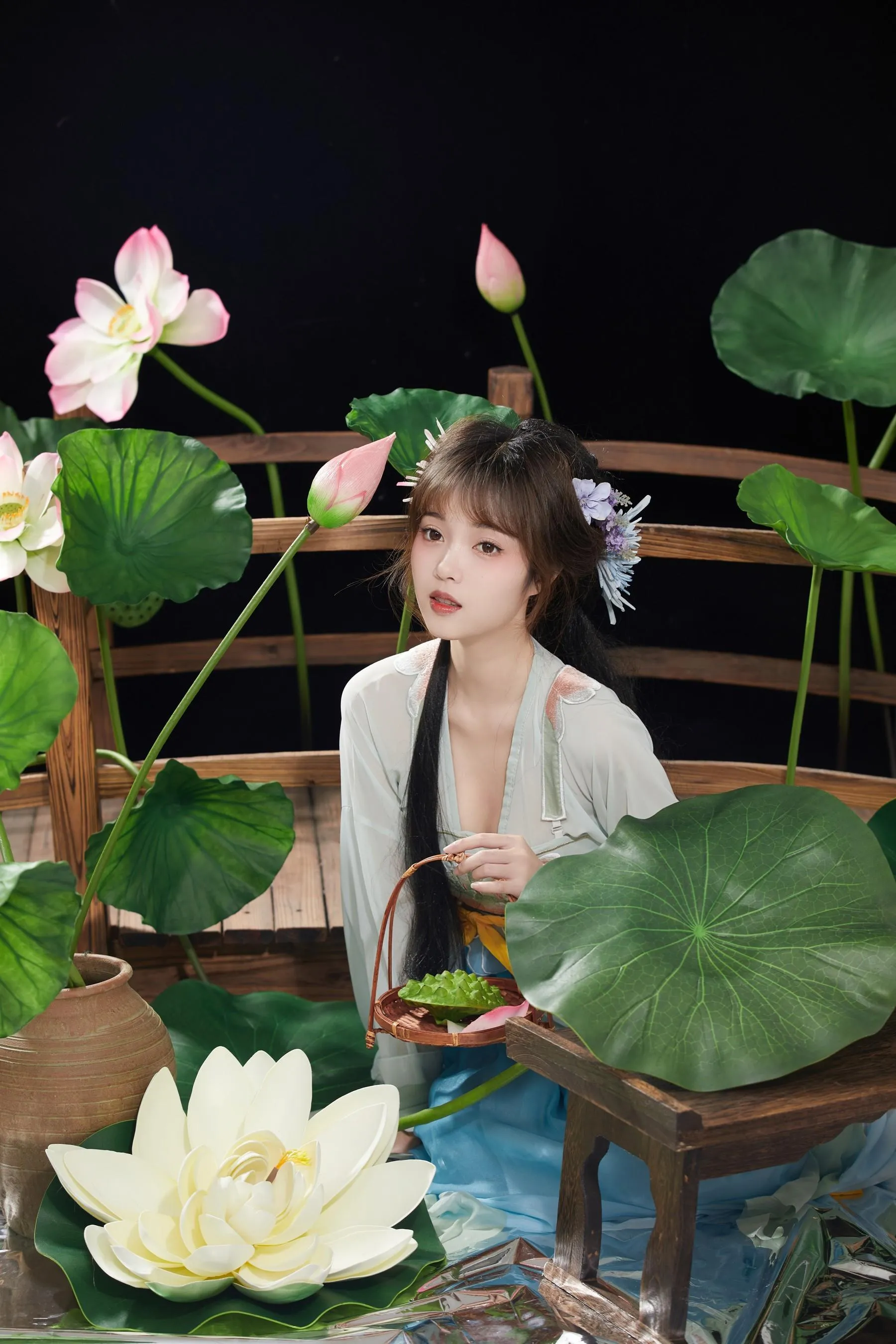 [YITUYU艺图语]2022.09.23 荷塘月色 小薇人儿 [40P]插图5